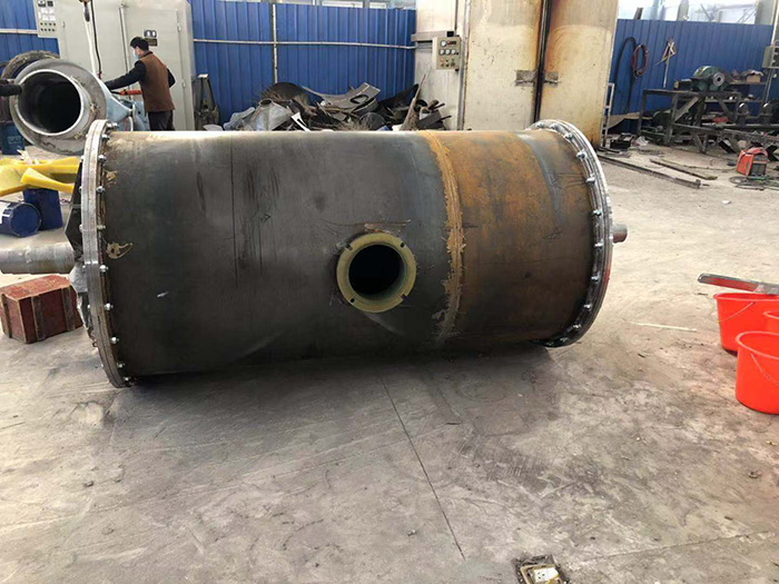 臥式球磨機內襯廠家告訴您臥式滾筒球磨機在工作時發(fā)聲比較小