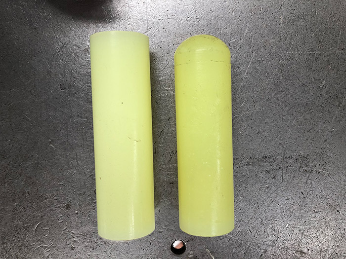 聚氨酯材料具有優(yōu)良的化學(xué)穩(wěn)定性能夠抵抗多種化學(xué)物質(zhì)的侵蝕